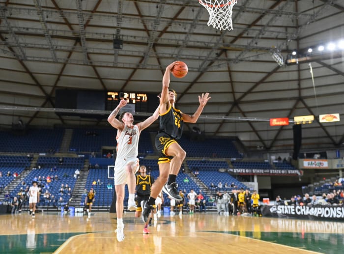 lincoln eastside catholic 3A qf 20247